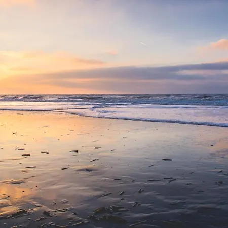 דירה Geraeumiges Und Modernes Tara Am Mit Parkplatz! זנדוורט