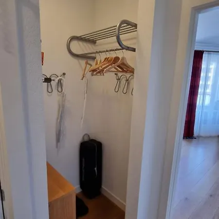 Geraeumiges Und Modernes Tara Am Mit Parkplatz! * Zandvoort