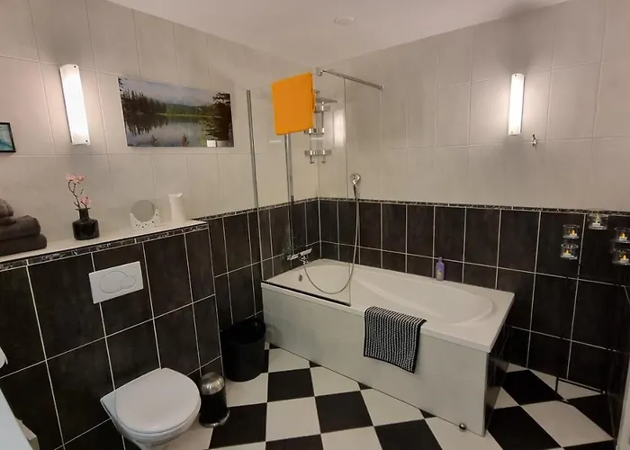 Appartamento Geraeumiges Und Modernes Tara Am Mit Parkplatz! *