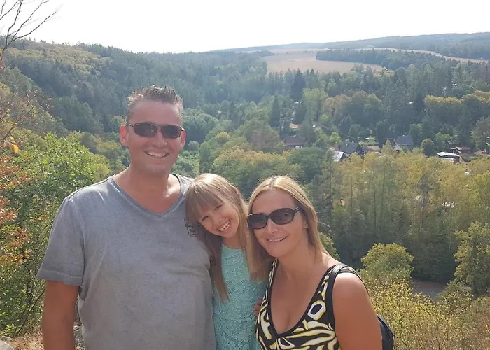 Geraeumiges Und Modernes Tara Am Mit Parkplatz!