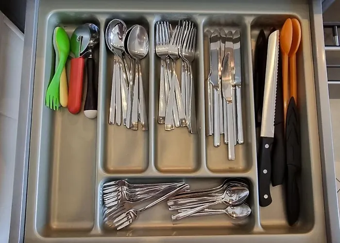 Geraeumiges Und Modernes Tara Am Mit Parkplatz! Appartamento